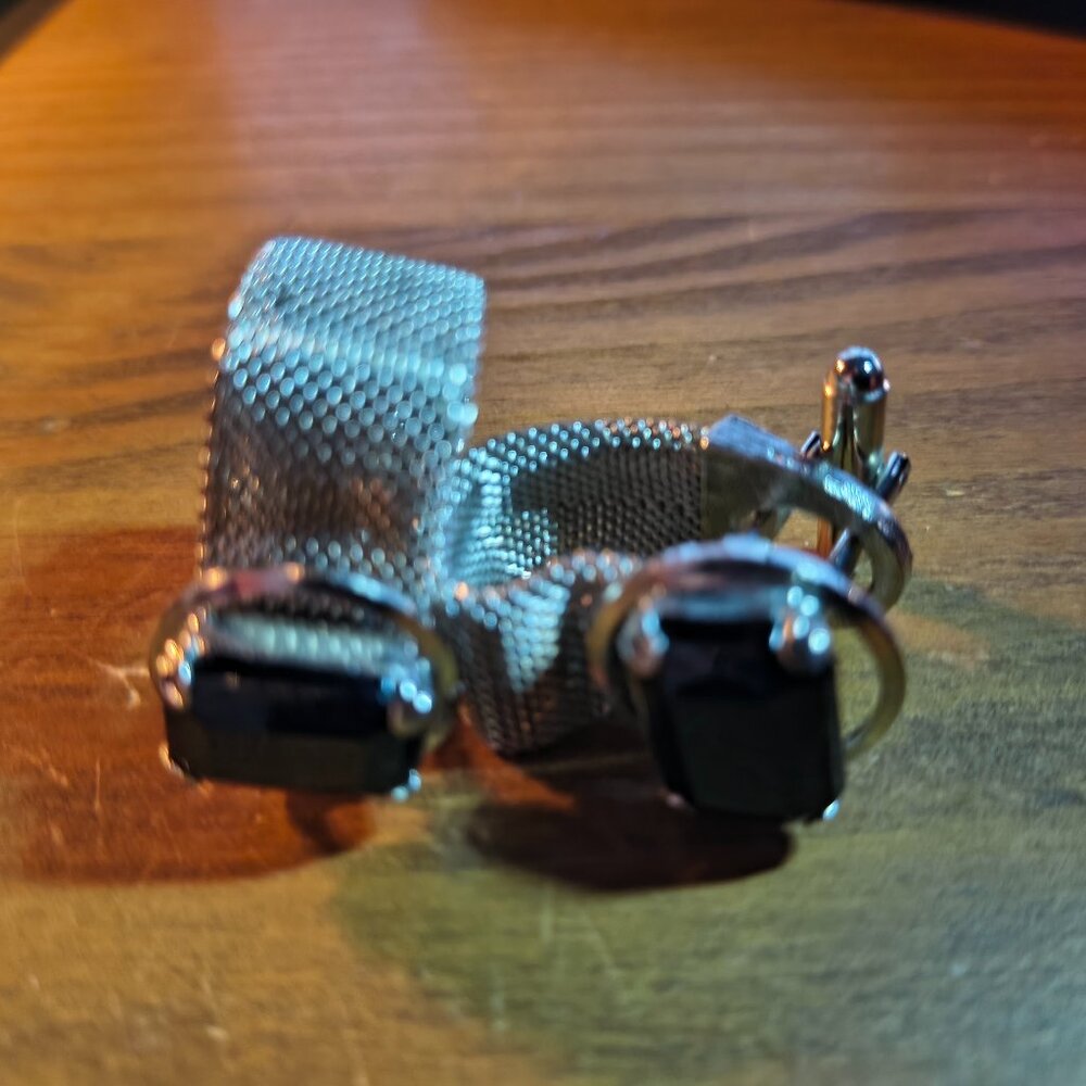 Cufflinks